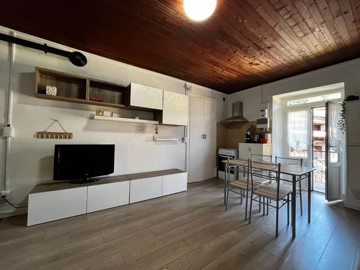 Sweet Little House - Ferienwohnung Longone al Segrino