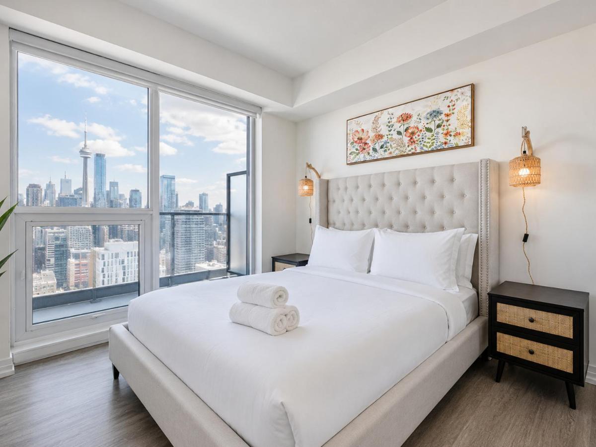 Central 2BR Suite with Queen Beds - DT - B&B Toronto