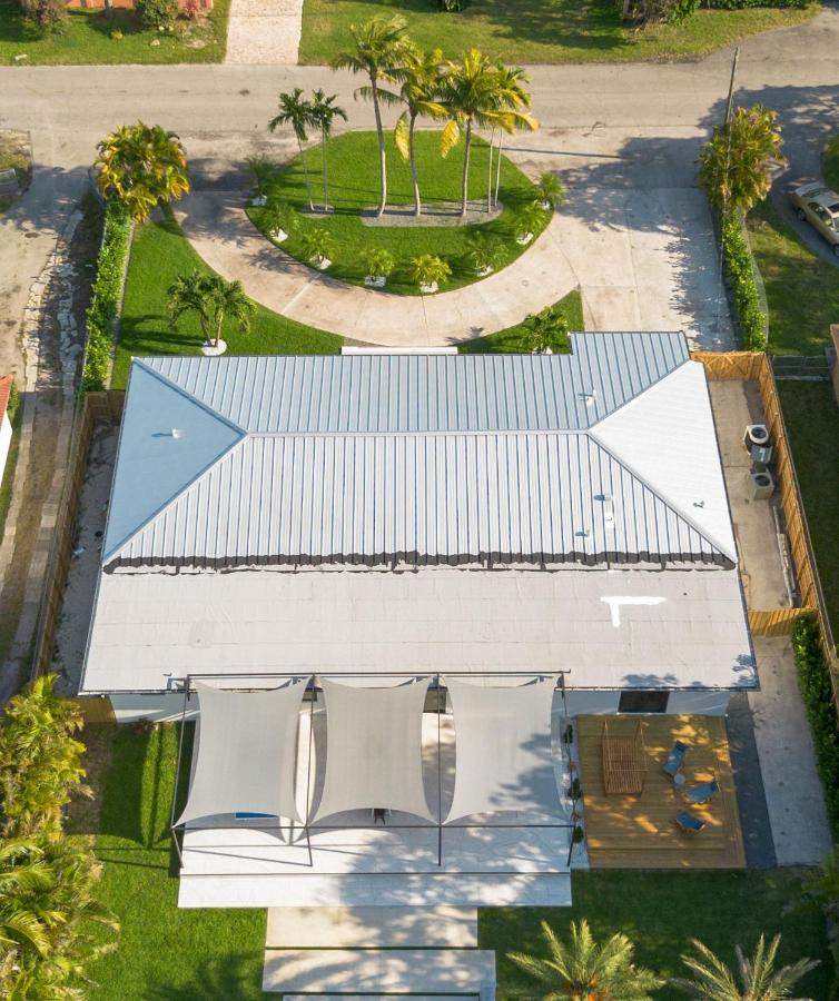 Epic Treehouse Villa - Pool - Jacuzzi - Pickleball - B&B Miami