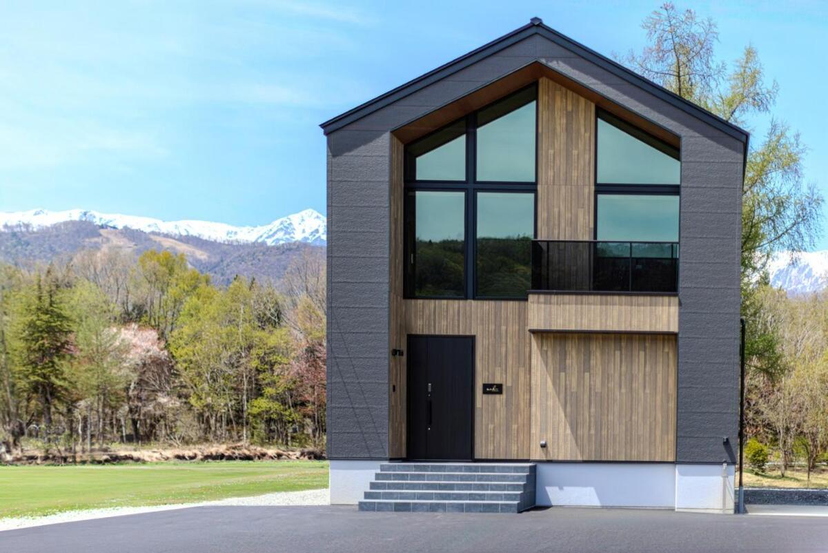 Forest Resort Oak - B&B Hakuba