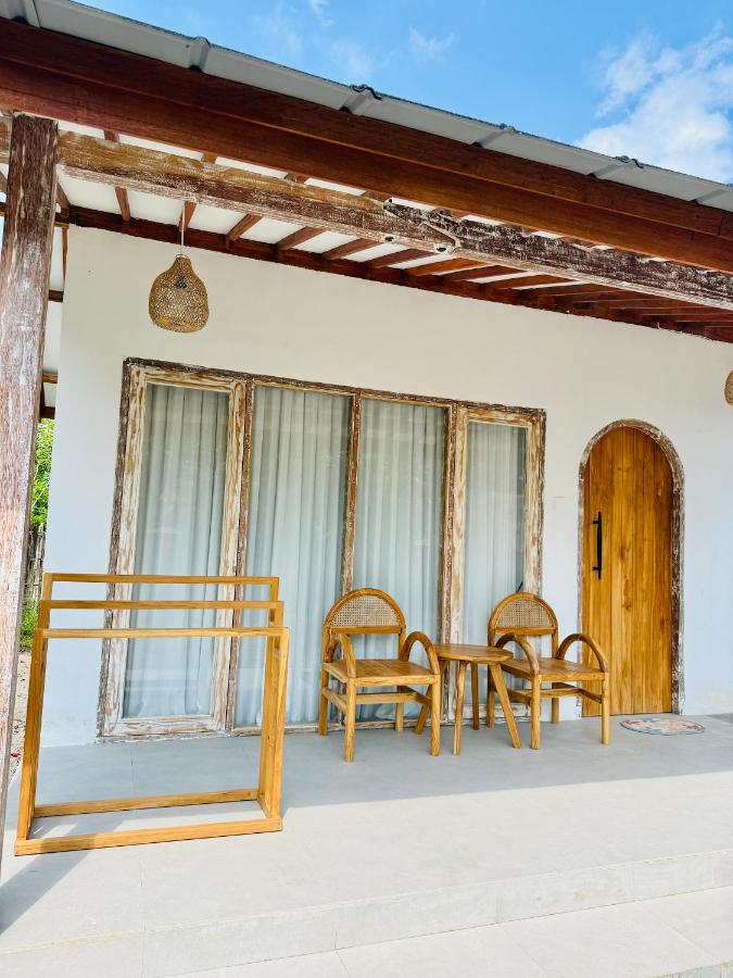 ADIBA village - B&B Gili Meno
