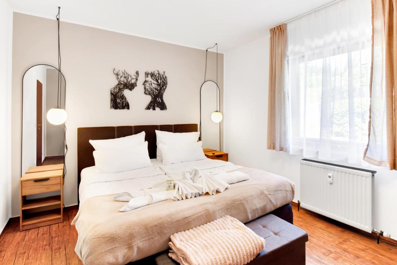 Ferienwohnung Bergzauber Sauna, Bikerpark Ski - B&B Winterberg