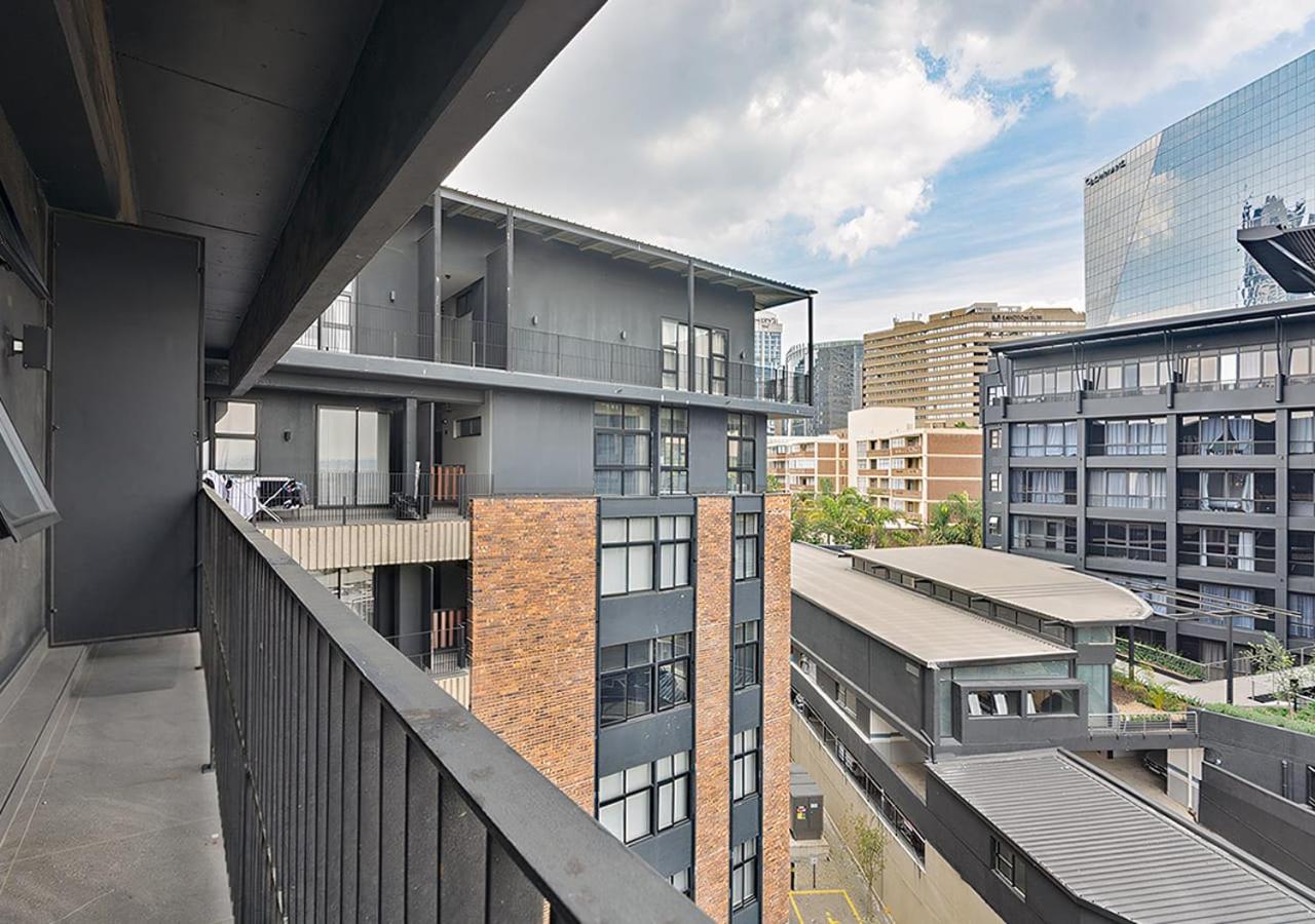 Sandton Modern Apartment l Walk to Sandton City - Ferienwohnung Johannesburg