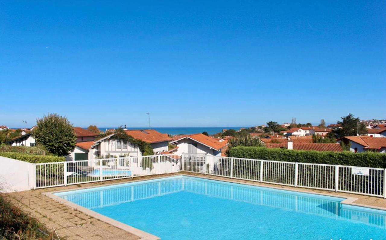 Charmant studio au centre de Guethary, piscine, parking - Chambres d'hôtes Guethary