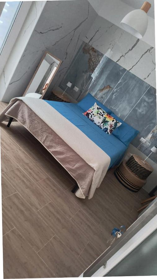 Isid'Oro Rooms - 50m dal mare - Chambres d'hôtes Sant'Isidoro