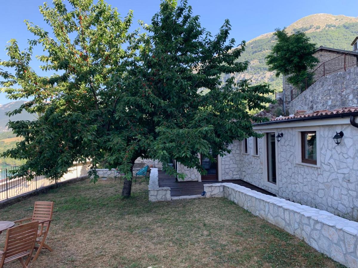 Il giardino di Lallo - B&B Barrea