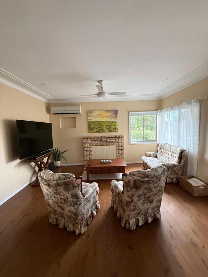 Ferguson House - B&B Cessnock