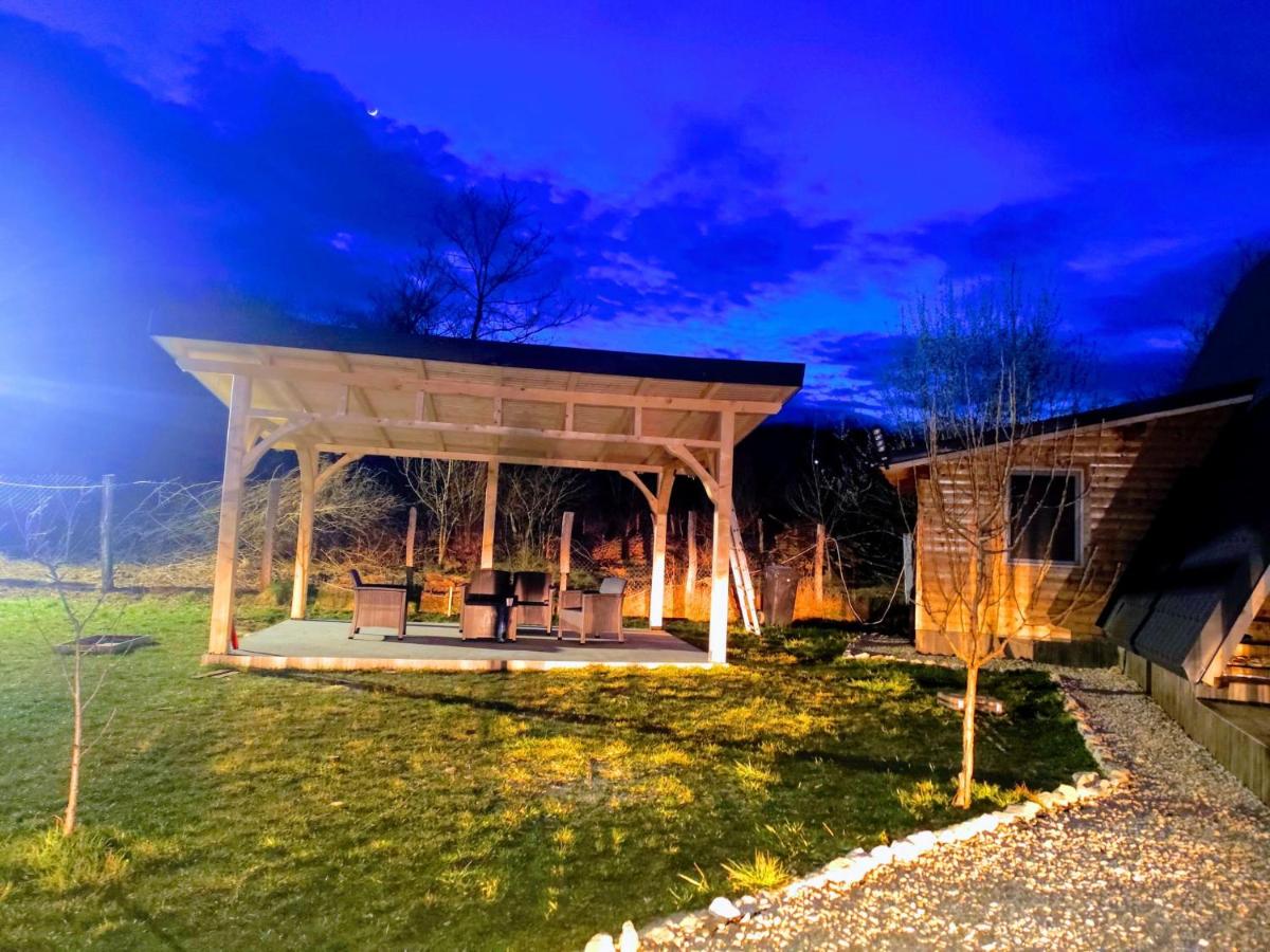 A Frame YRA cu ciubar - B&B Câmpulung