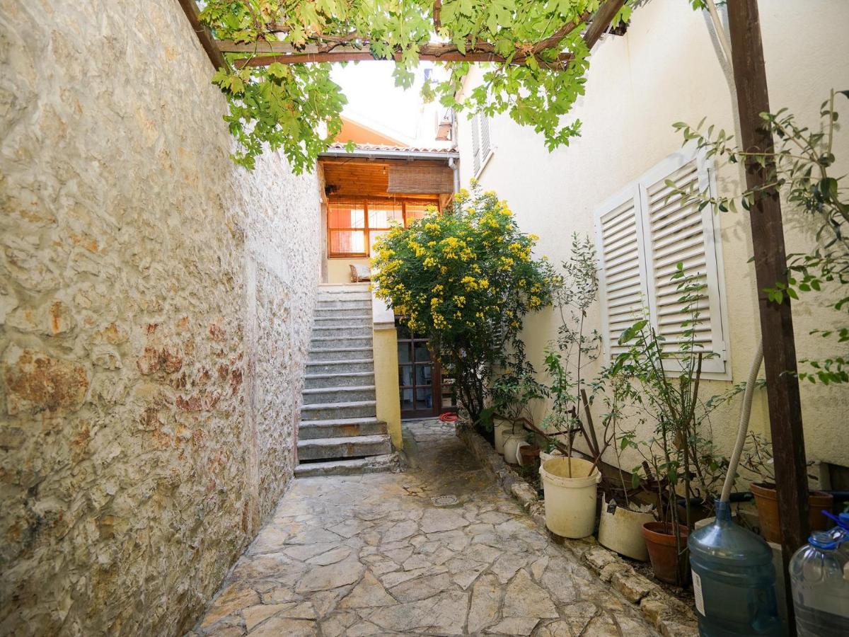 Apartment Krianca - Ferienwohnung Zadar