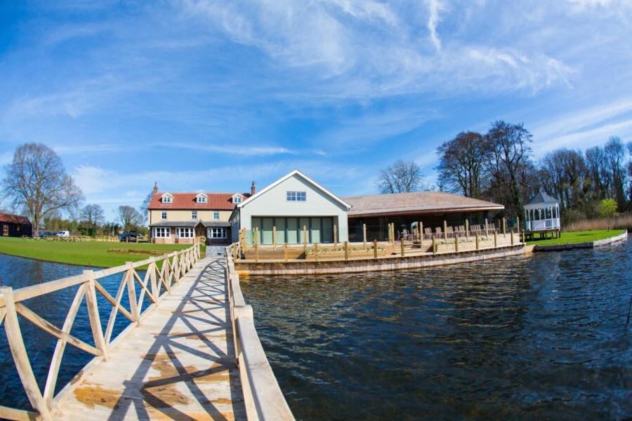 The Boathouse - B&B Rollesby