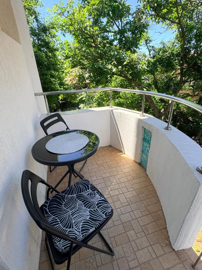 Velonia Guest House - Ferienwohnung Sosopol