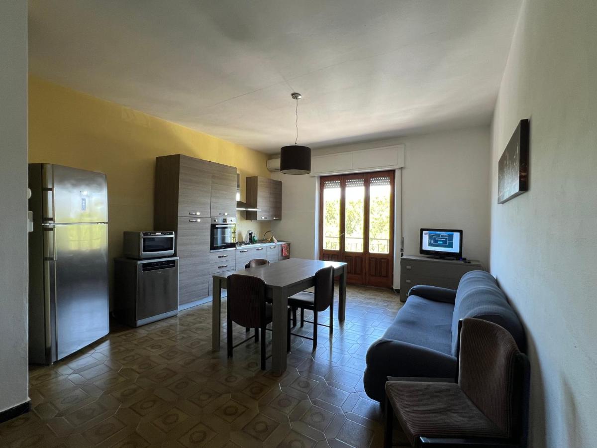 Appartamento Vacanze sul Lungomare Amerigo Vespucci - Chambres d'hôtes Sant'Antioco