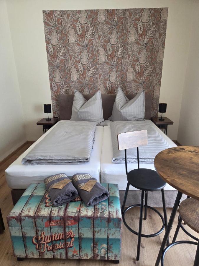 Doppelzimmer mit Balkon