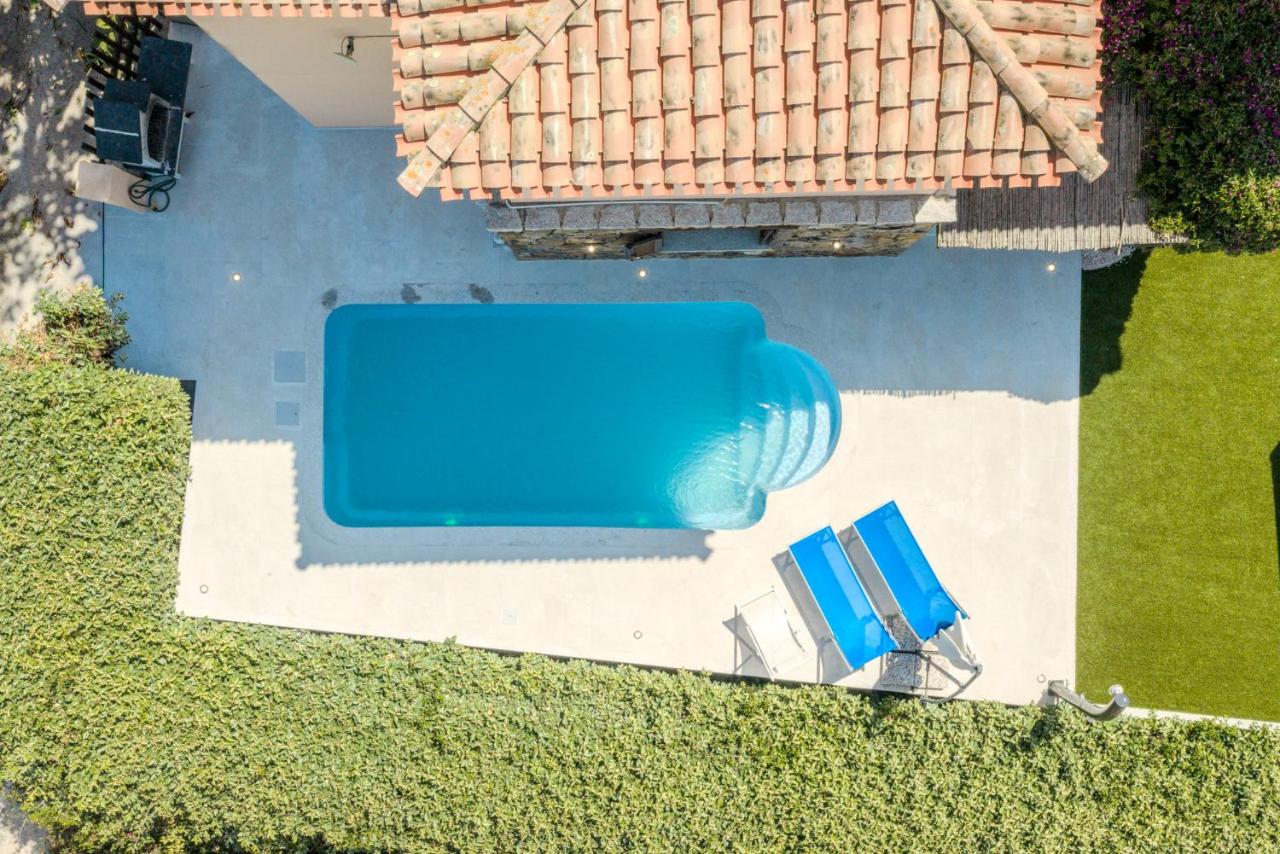 Perseo case vacanze Poggio dei fiori con piscina privata - B&B Olbia