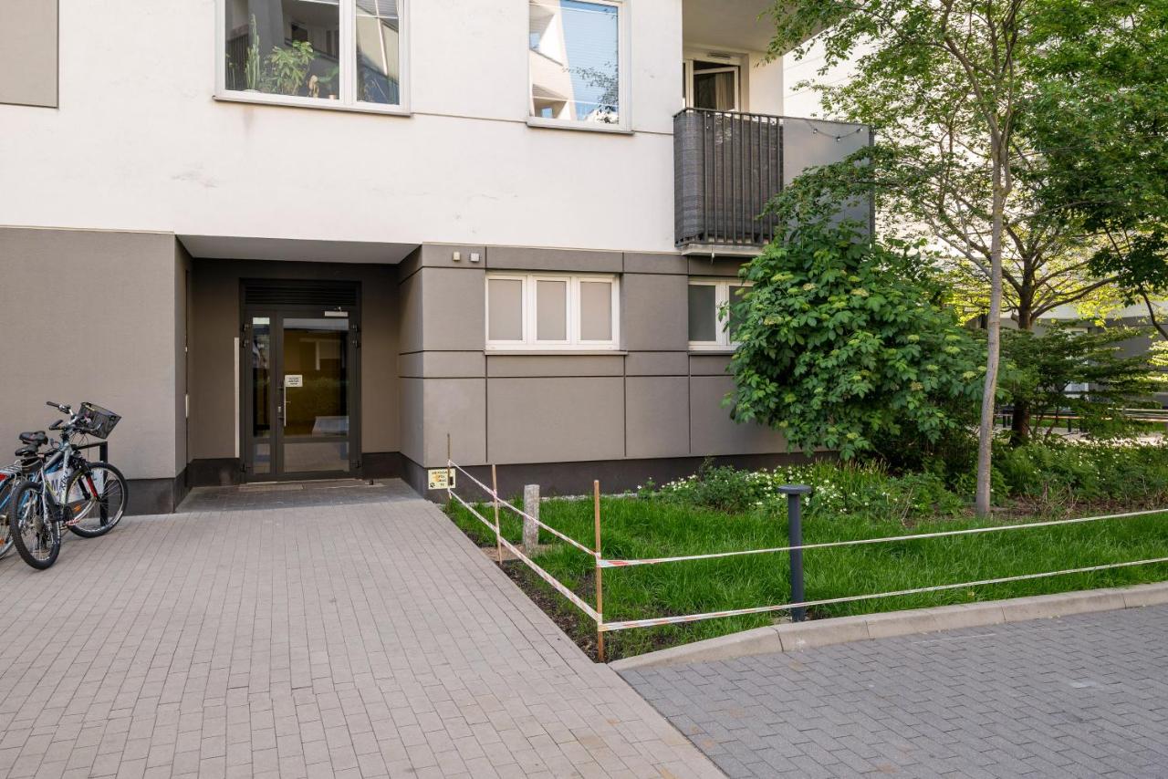Kłobucka Comfortable Apartment by BookingHost - Ferienwohnung Warschau