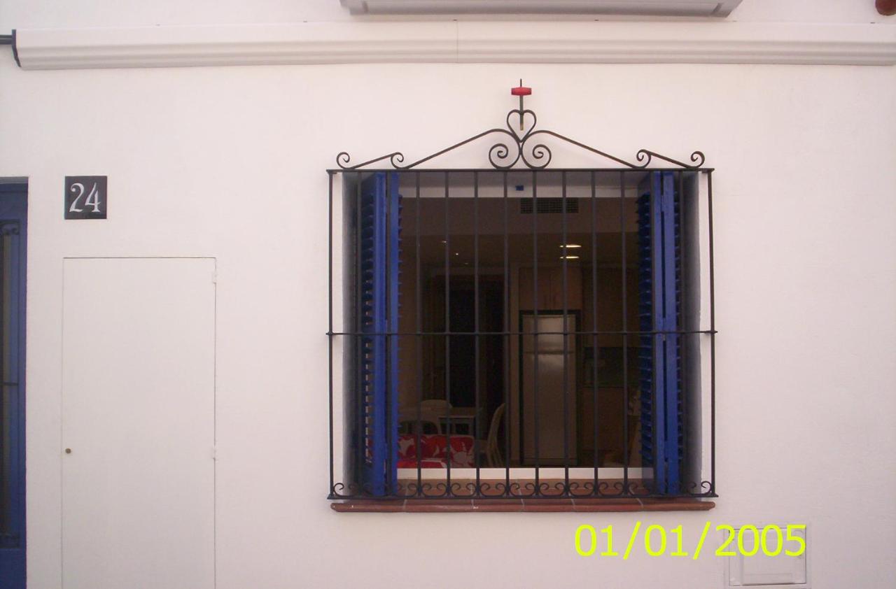 Apartaments Bonaventura 24 - B&B Sitges