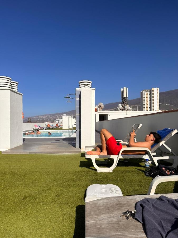 Studio Plaza del Charco with Rooftop Pool, Views and Fast Wi-Fi - B&B Puerto de la Cruz