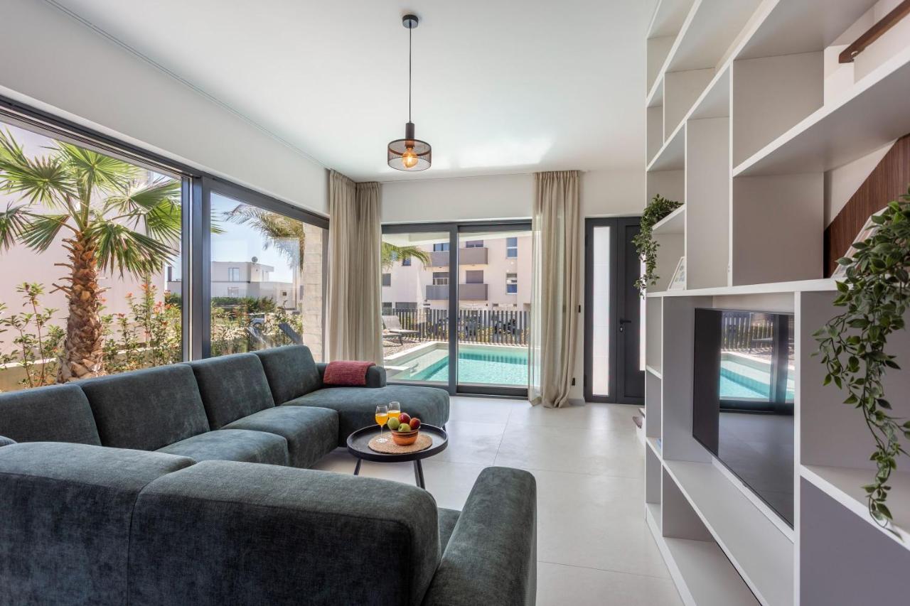 Deluxe Villa 3