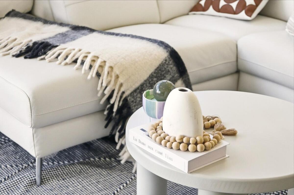 Stylish 2BR with City Views in Kogarah - Chambres d'hôtes Sydney