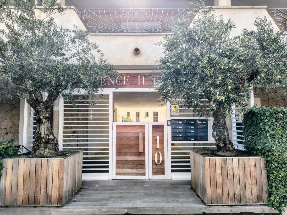 The pool house - Il Gabbiano - B&B Palau