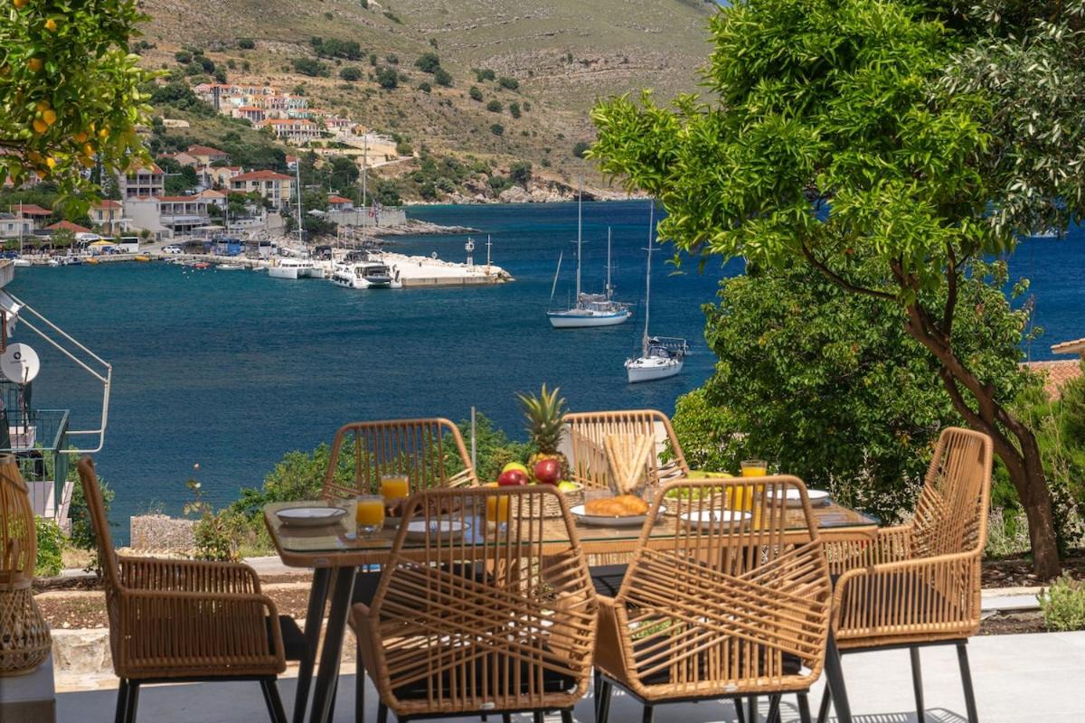 Eleni's Villa with stunning sea view - Ferienwohnung Agía Effimía