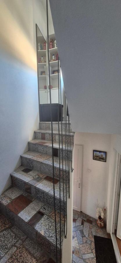 Apartments Valentina Tisno - B&B Tisno