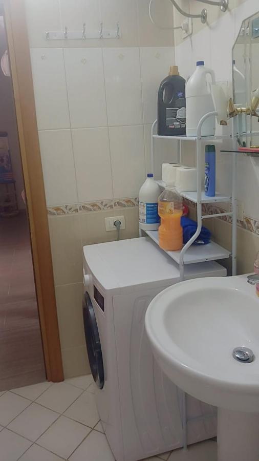 Juri 2014 - B&B Vlorë