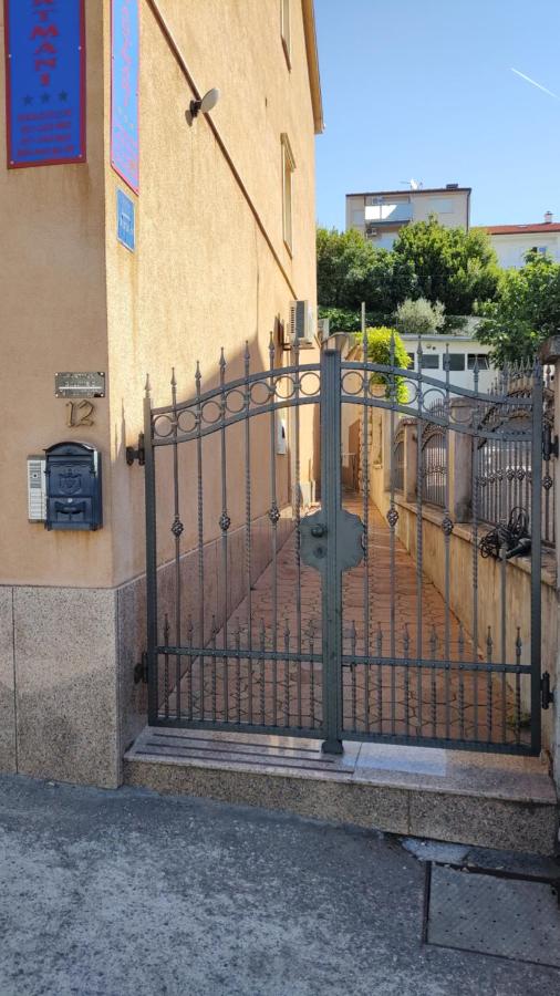 Apartmani Golomeić - B&B Cirquenizza