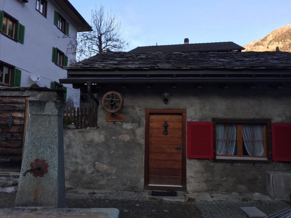 B&B Andeer - Fravgia veglia - Bed and Breakfast Andeer