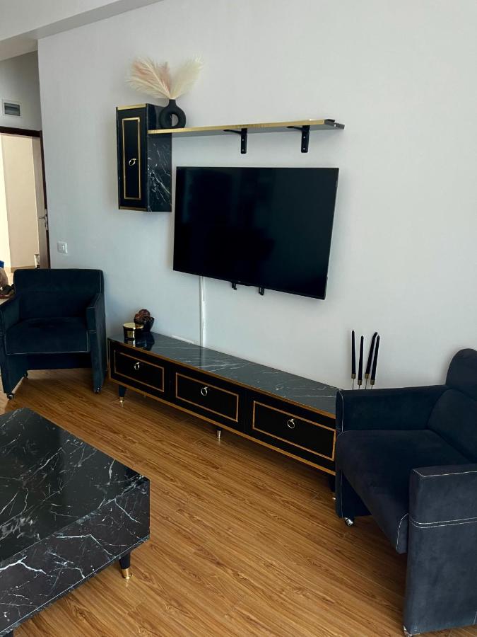 Apartament MARA 2 CAMERE COMPLEX TURISTIC APOLONIA EFORIE NORD PE FALEZA - B&B Eforie Nord