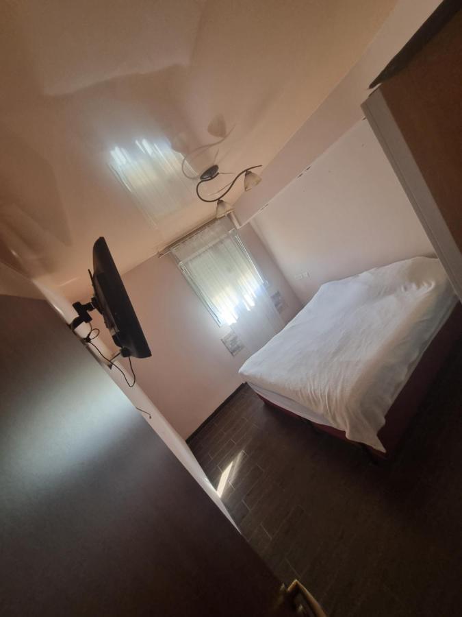 BlueStay - Ferienwohnung Kirjat Jam