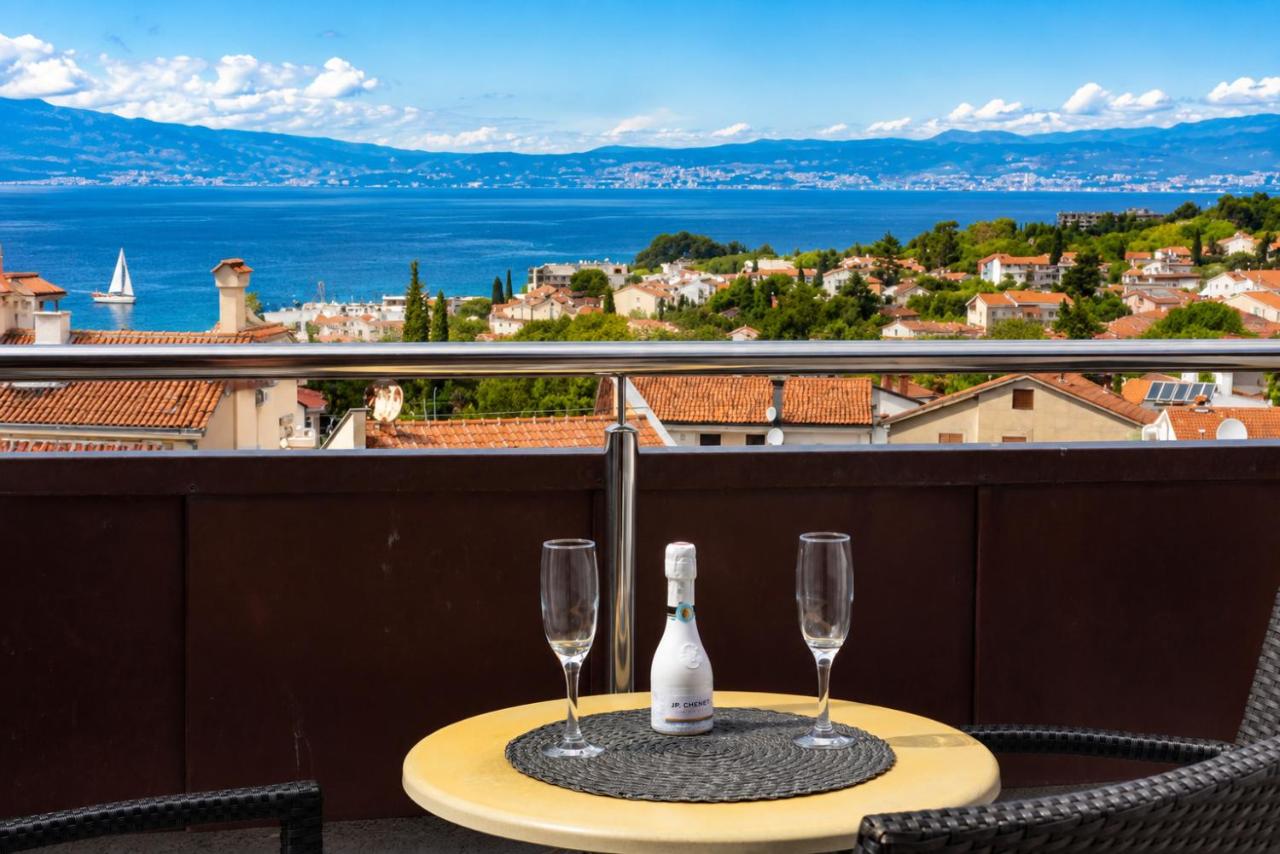 Apartment mit 2 Schlafzimmern, Terrasse und Meerblick - Dachgeschoss