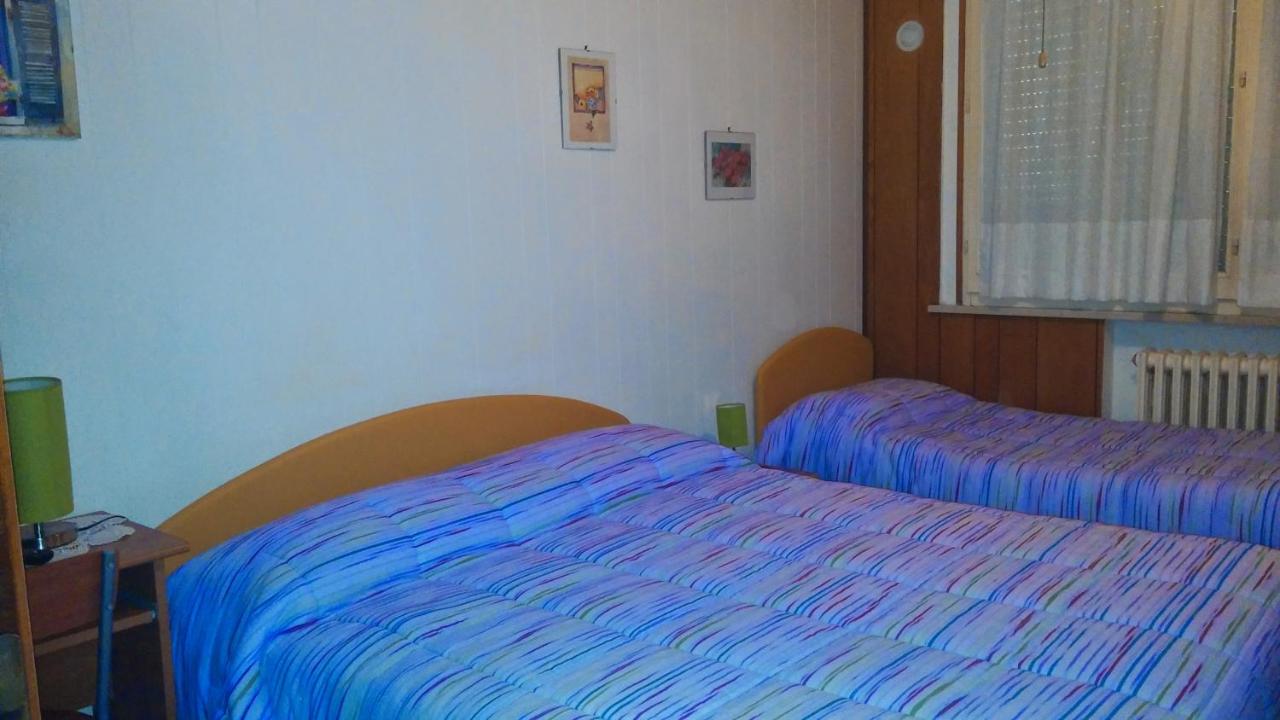 Camera Matrimoniale/Doppia con Letti Singoli con Bagno