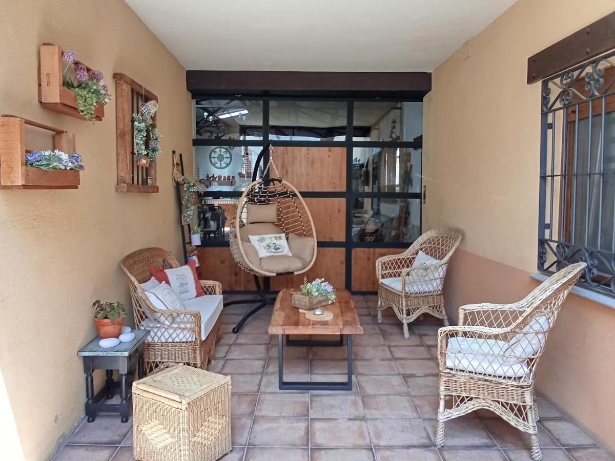 CASA RURAL EL TRASTERO DE CARMELO - B&B Maello