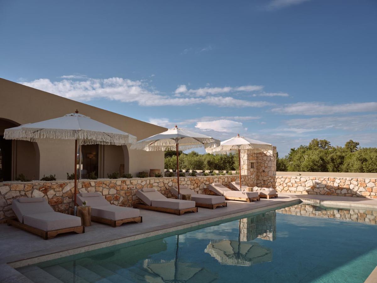 Uvetta Villas - Chambres d'hôtes Makhairádhon