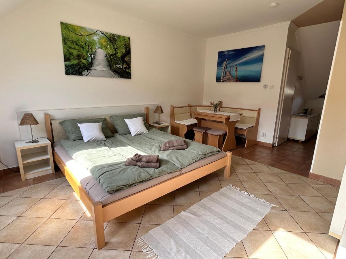 Relaxation Apartment - B&B Hajdúszoboszló