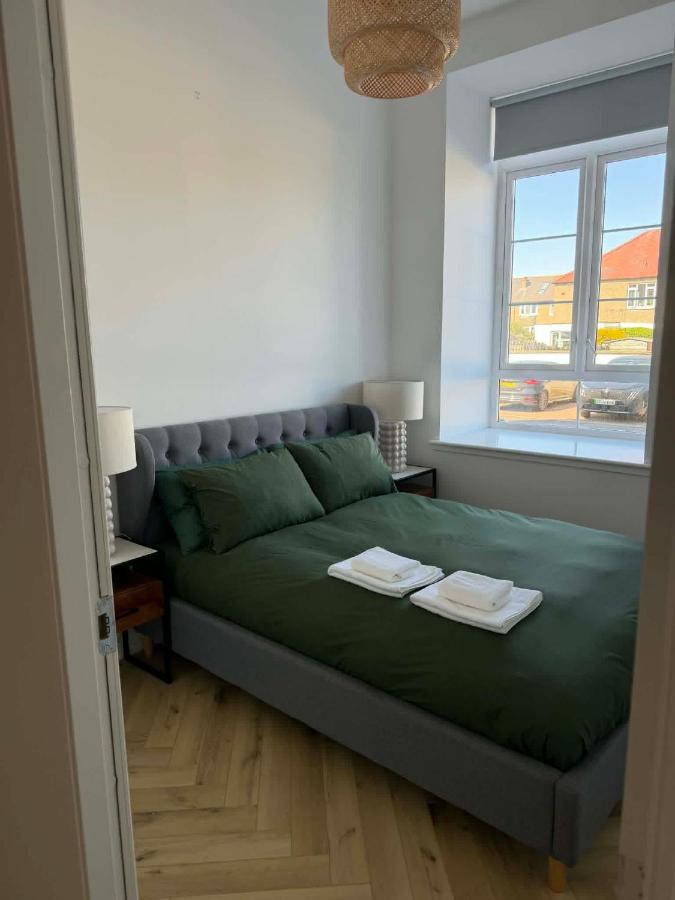 WHITE LOFT - Modern flat close to the City Centre - Ferienwohnung Edinburgh