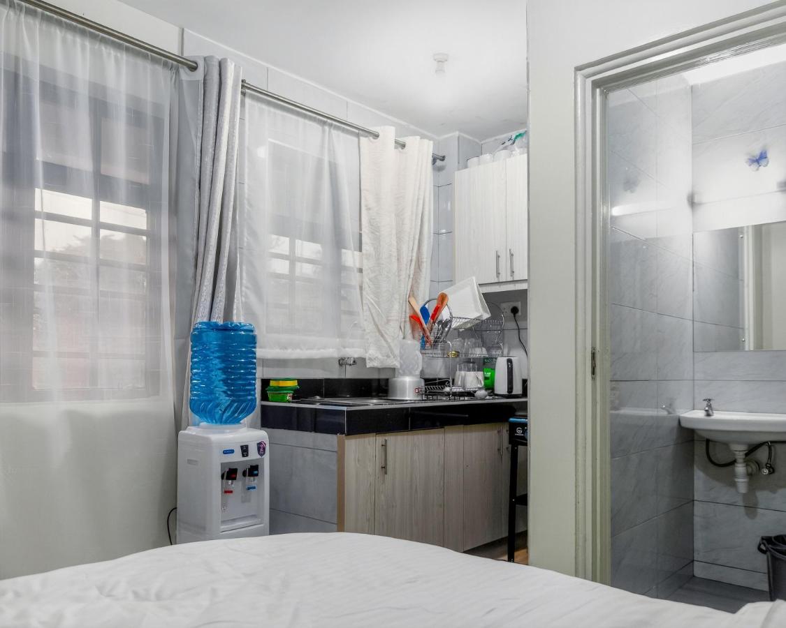 Urban Haven Suites - Ferienwohnung Juja