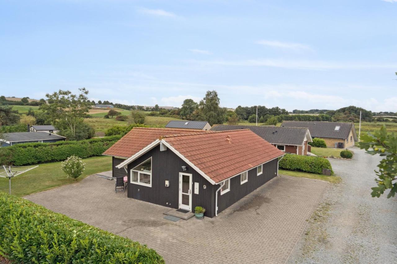 Beachside Holiday Home For The Whole Family - Chambres d'hôtes Broager