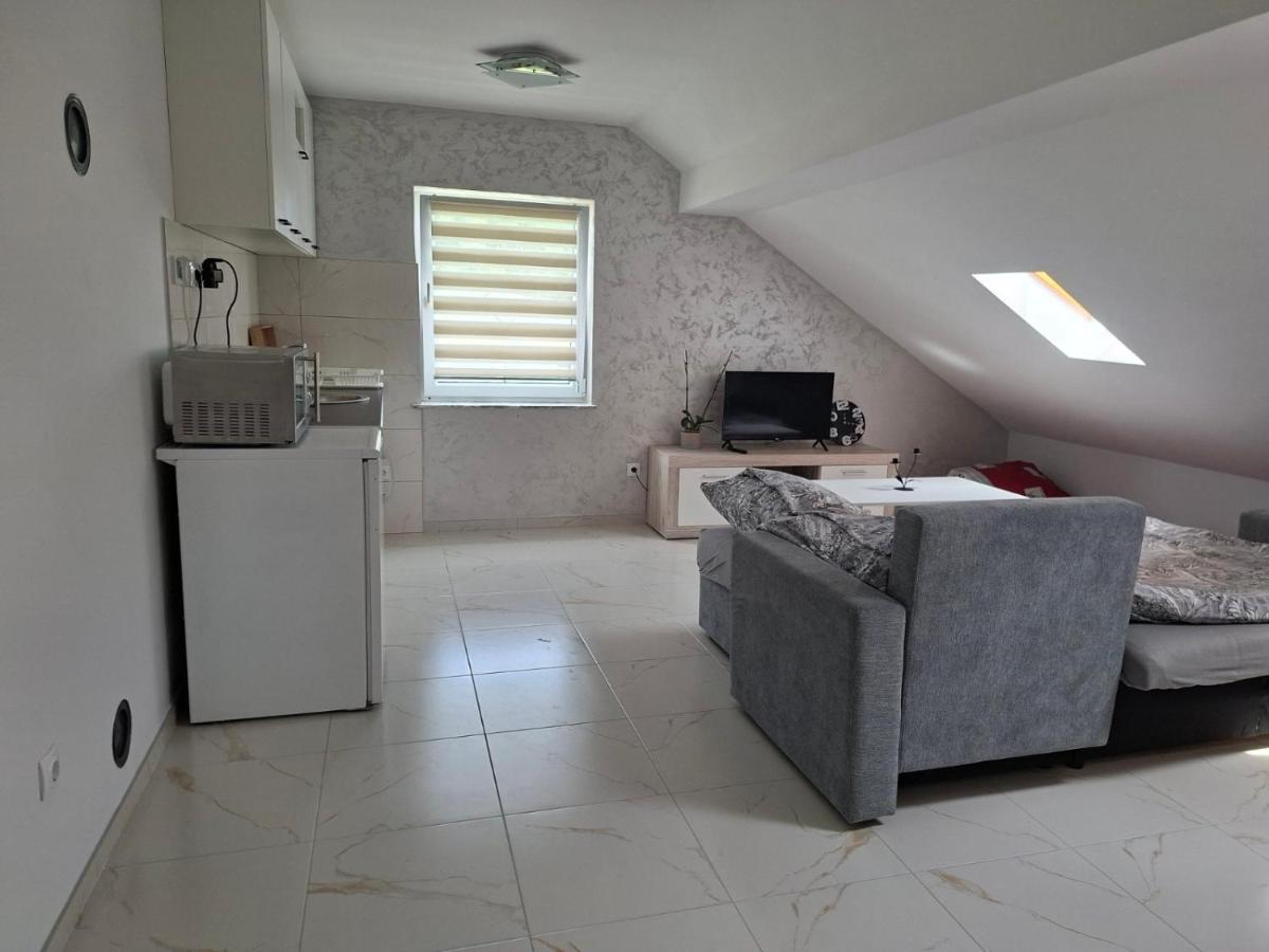 Apartman Teo Brčko - Ferienwohnung Brčko