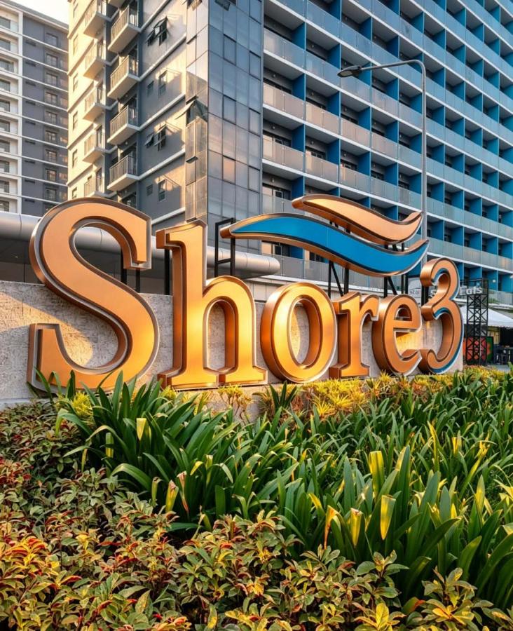 Minimalist Chic Condo near MOA-Shore3 Tower2 - B&B Manila