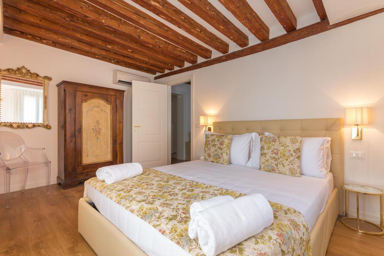 Appartamento con 2 Camere da Letto