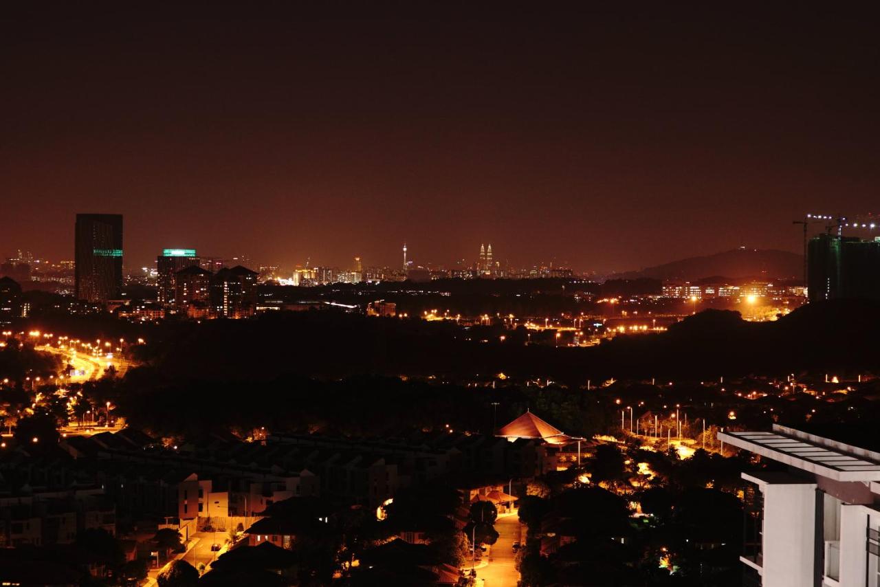 SINGGAH Putrajaya - 3 Bedrooms with Pool and KL View - B&B