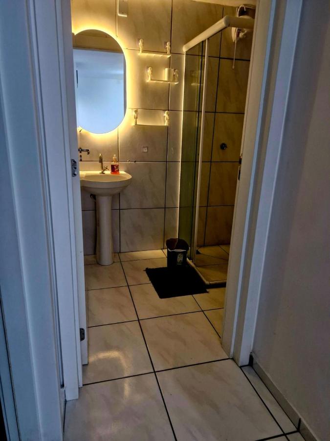 Apartamento acolhedor na Duque Cantinho da Clau - B&B Pelotas