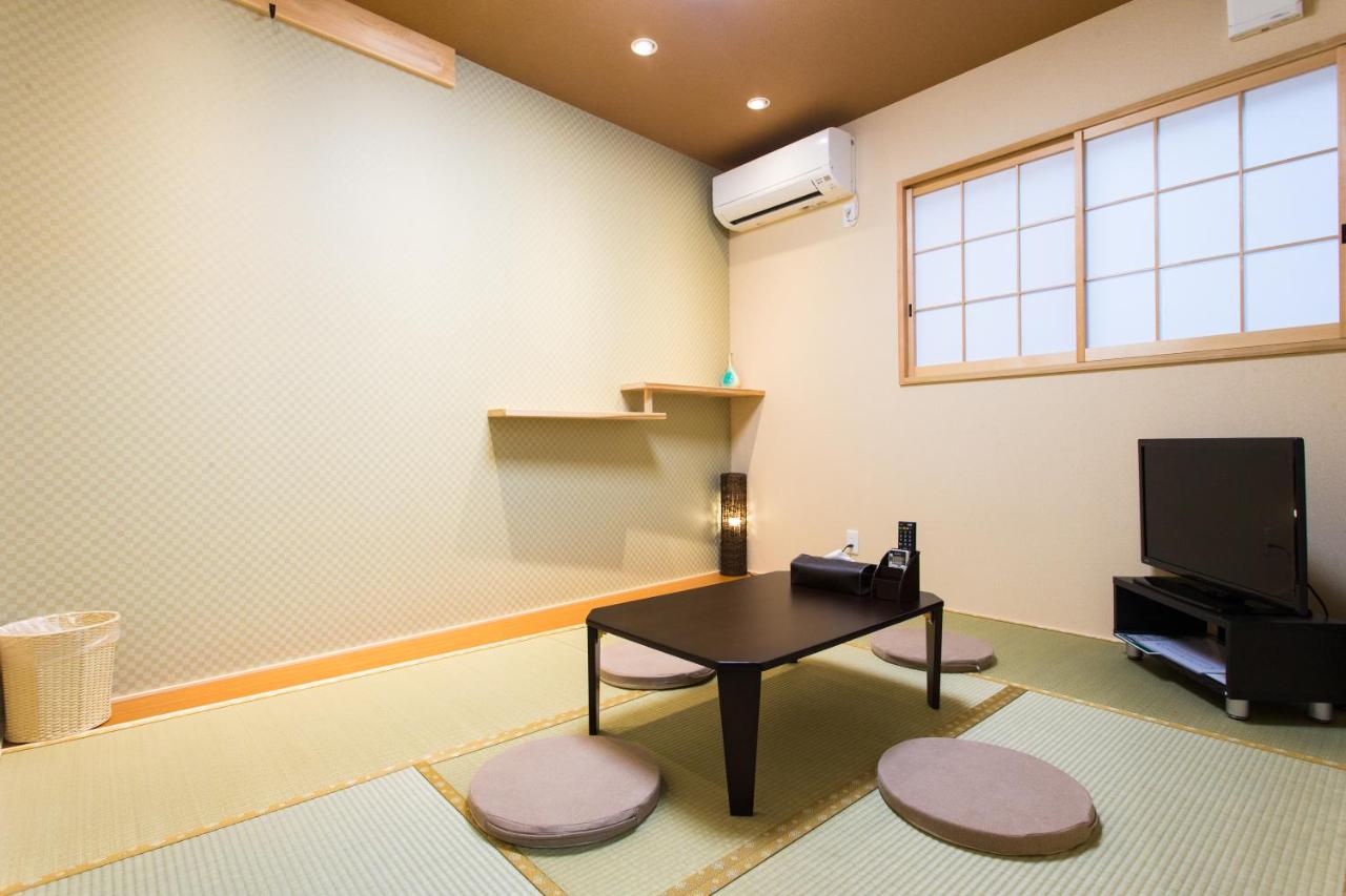 Large Room - Second Floor