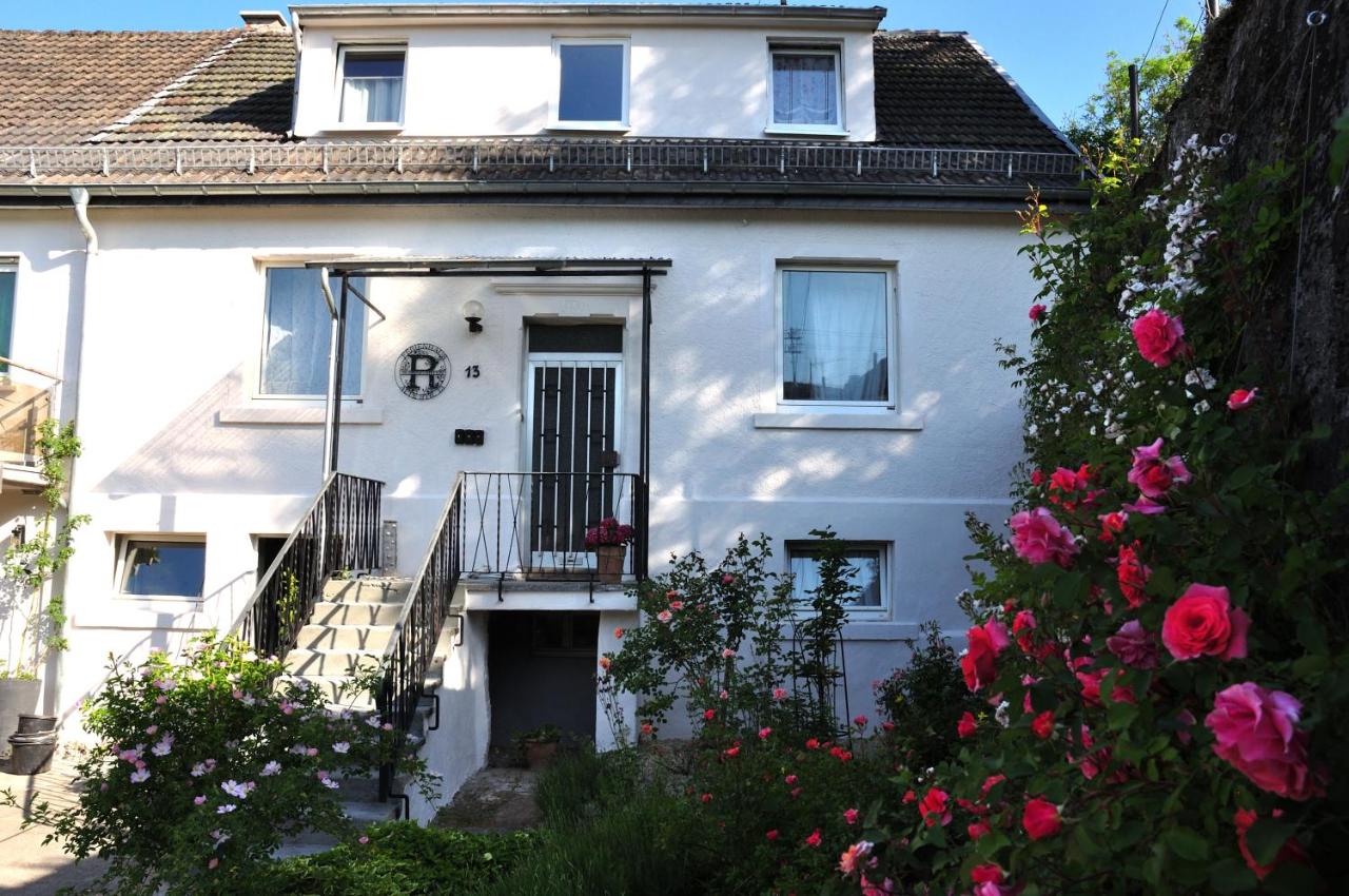 Ferienhaus Rosengarten Mürlenbach - B&B Mürlenbach