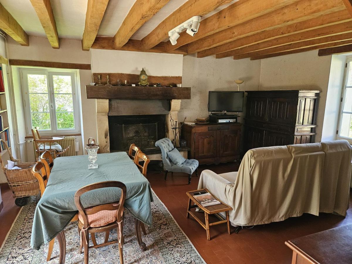 Traditionnal berrichonne house near Beauval Zoo and Loire Castles - Chambres d'hôtes Jeu-Maloches