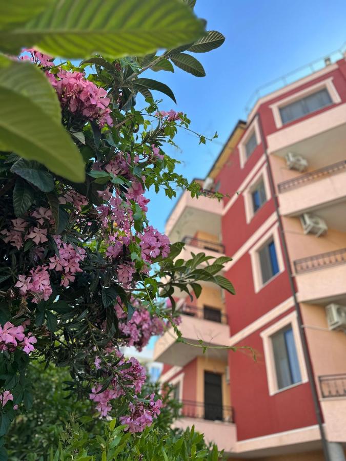 Villa ReyAn Durrës - B&B Durazzo
