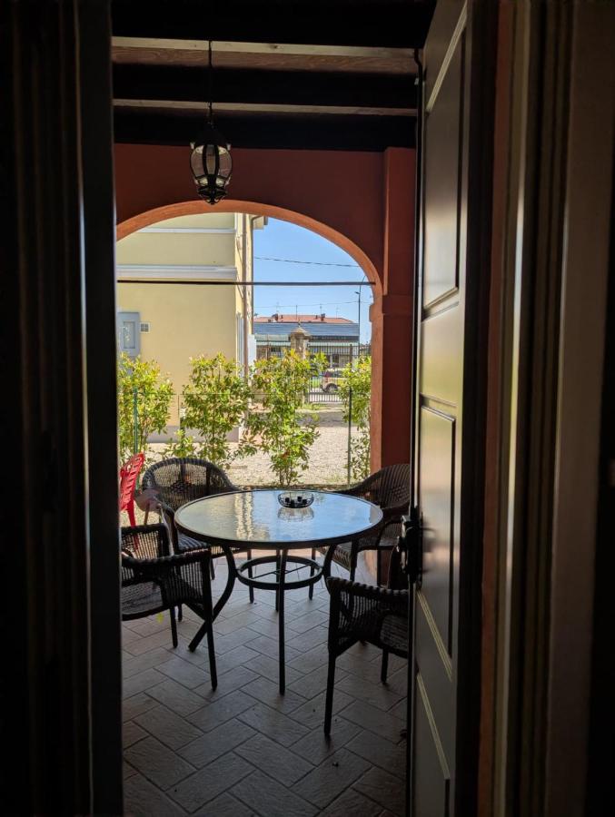 La Corte della Villa Apartment, Modena and Bologna - B&B Ravarino