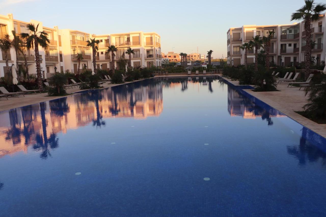 Appartement neuf meublé avec piscine - Chambres d'hôtes El Mansouria